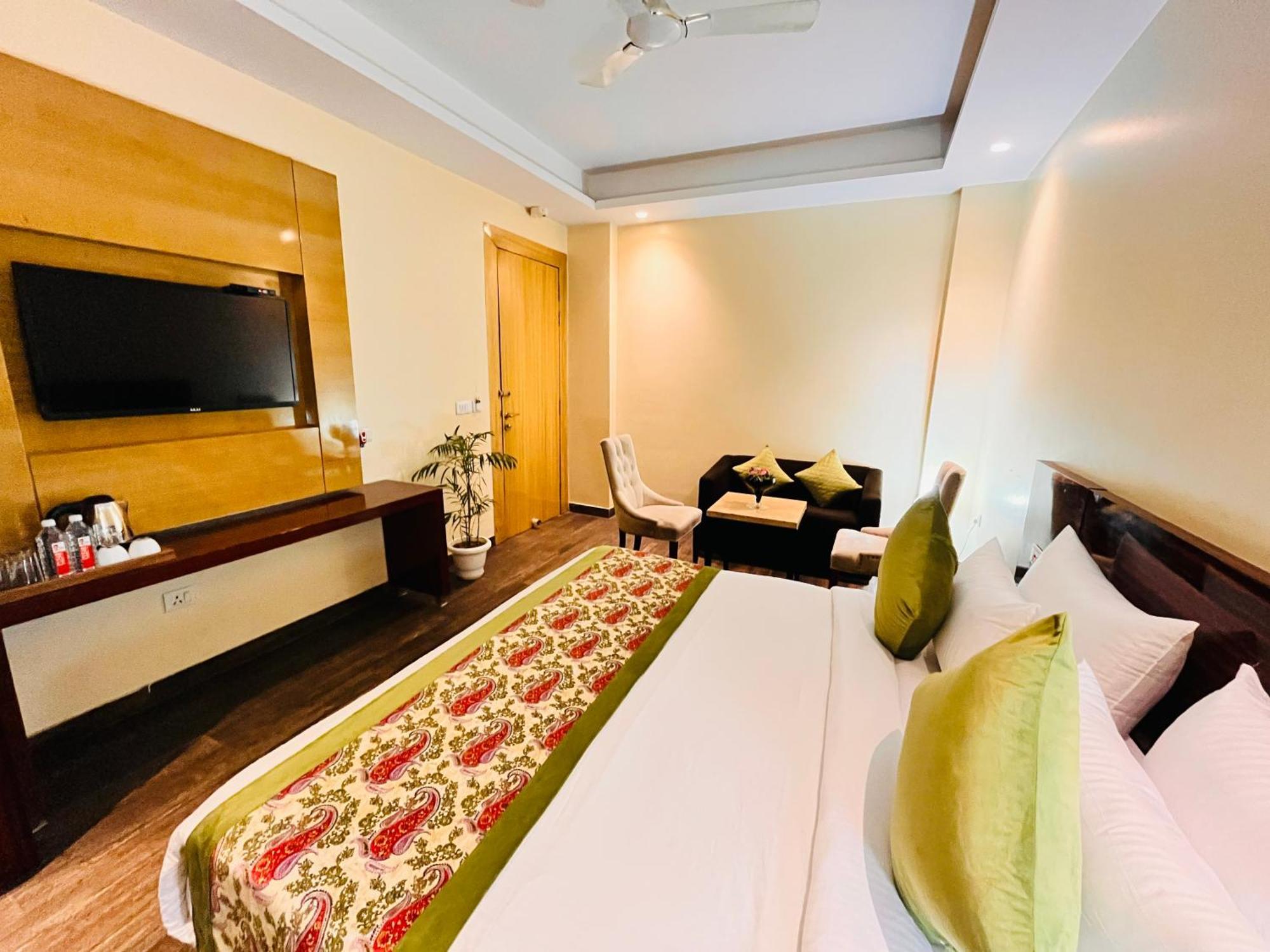 Hotel Banz Near Indira Gandhi Airport Delhi Nové Dillí Exteriér fotografie