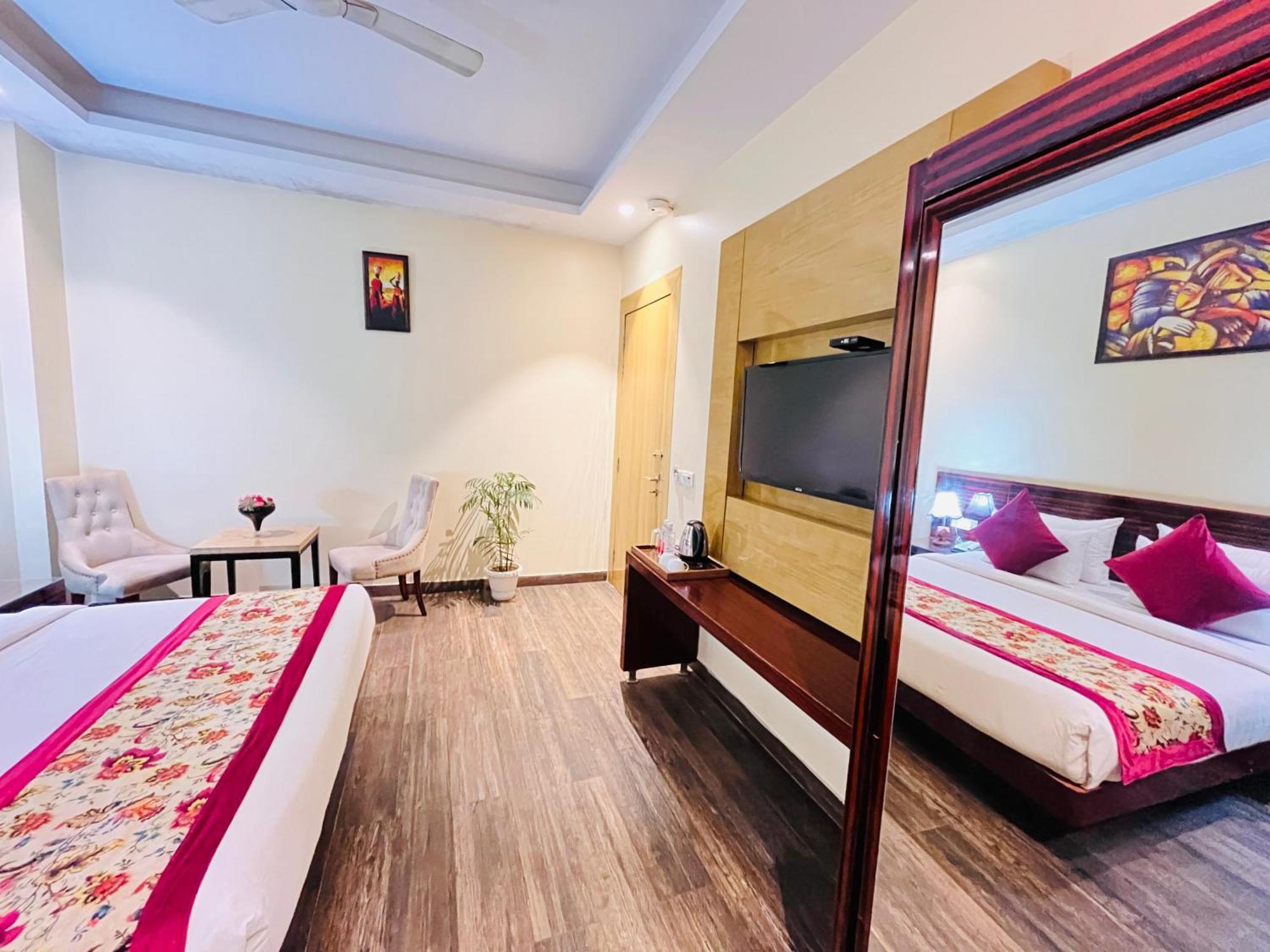 Hotel Banz Near Indira Gandhi Airport Delhi Nové Dillí Exteriér fotografie