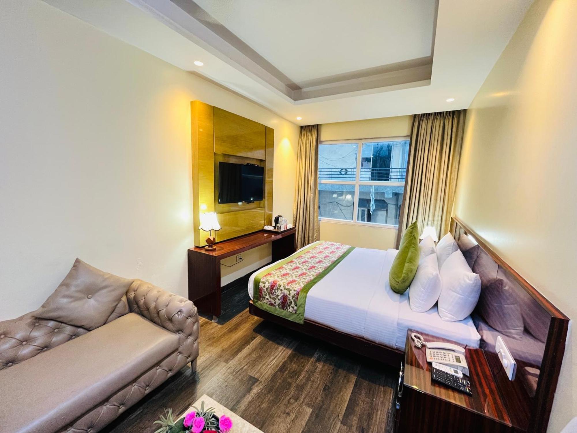 Hotel Banz Near Indira Gandhi Airport Delhi Nové Dillí Exteriér fotografie