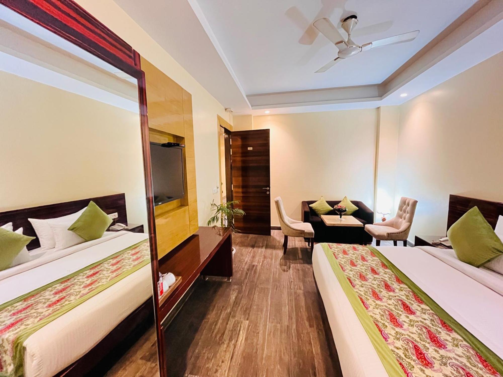 Hotel Banz Near Indira Gandhi Airport Delhi Nové Dillí Exteriér fotografie