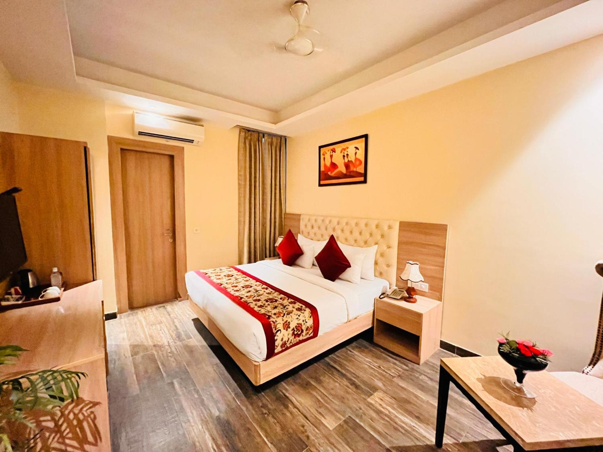Hotel Banz Near Indira Gandhi Airport Delhi Nové Dillí Exteriér fotografie