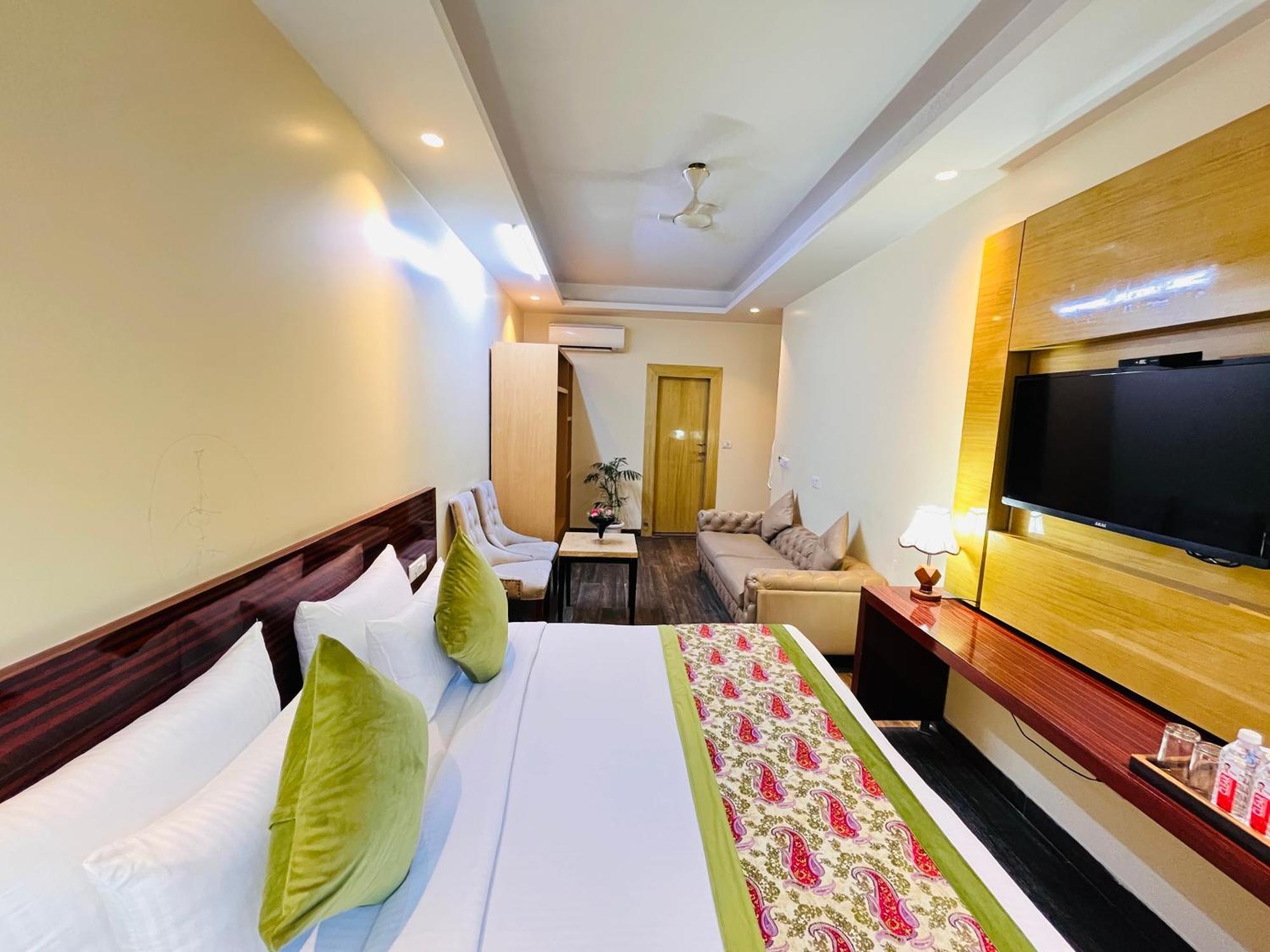 Hotel Banz Near Indira Gandhi Airport Delhi Nové Dillí Exteriér fotografie
