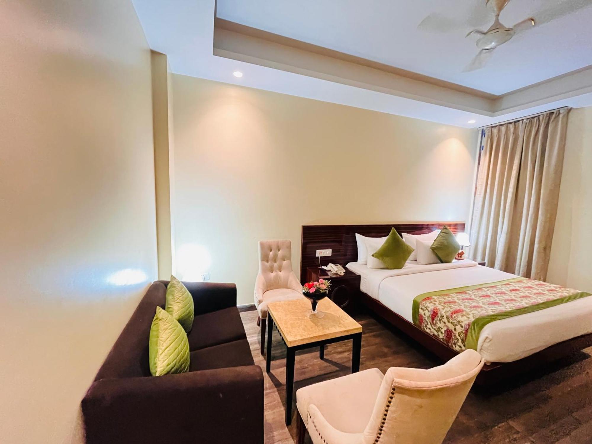 Hotel Banz Near Indira Gandhi Airport Delhi Nové Dillí Exteriér fotografie